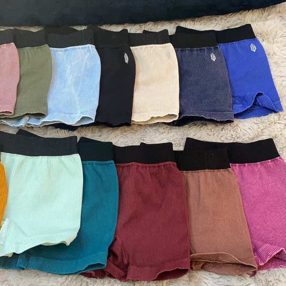 COPY - 🌺Ribbed prajna biker short - Picture 8 of 17